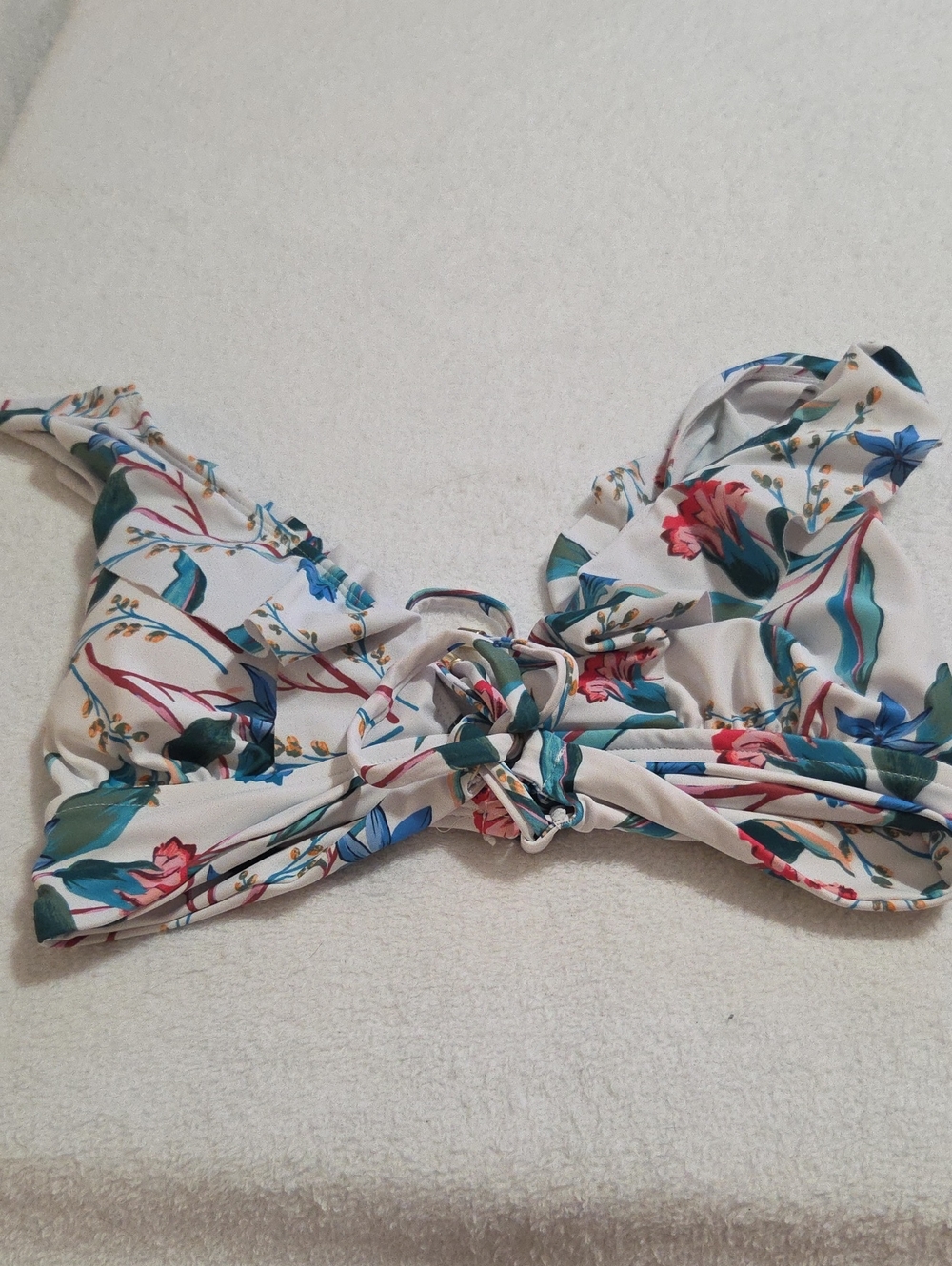 DAISY FUENTES BIKINI TOP